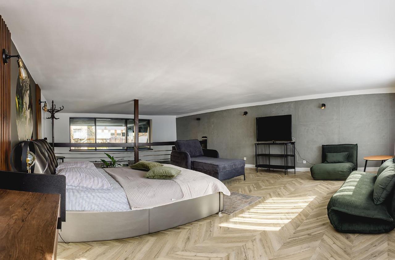 Apartament Dwupoziomowy Venus Częstochowa Екстериор снимка